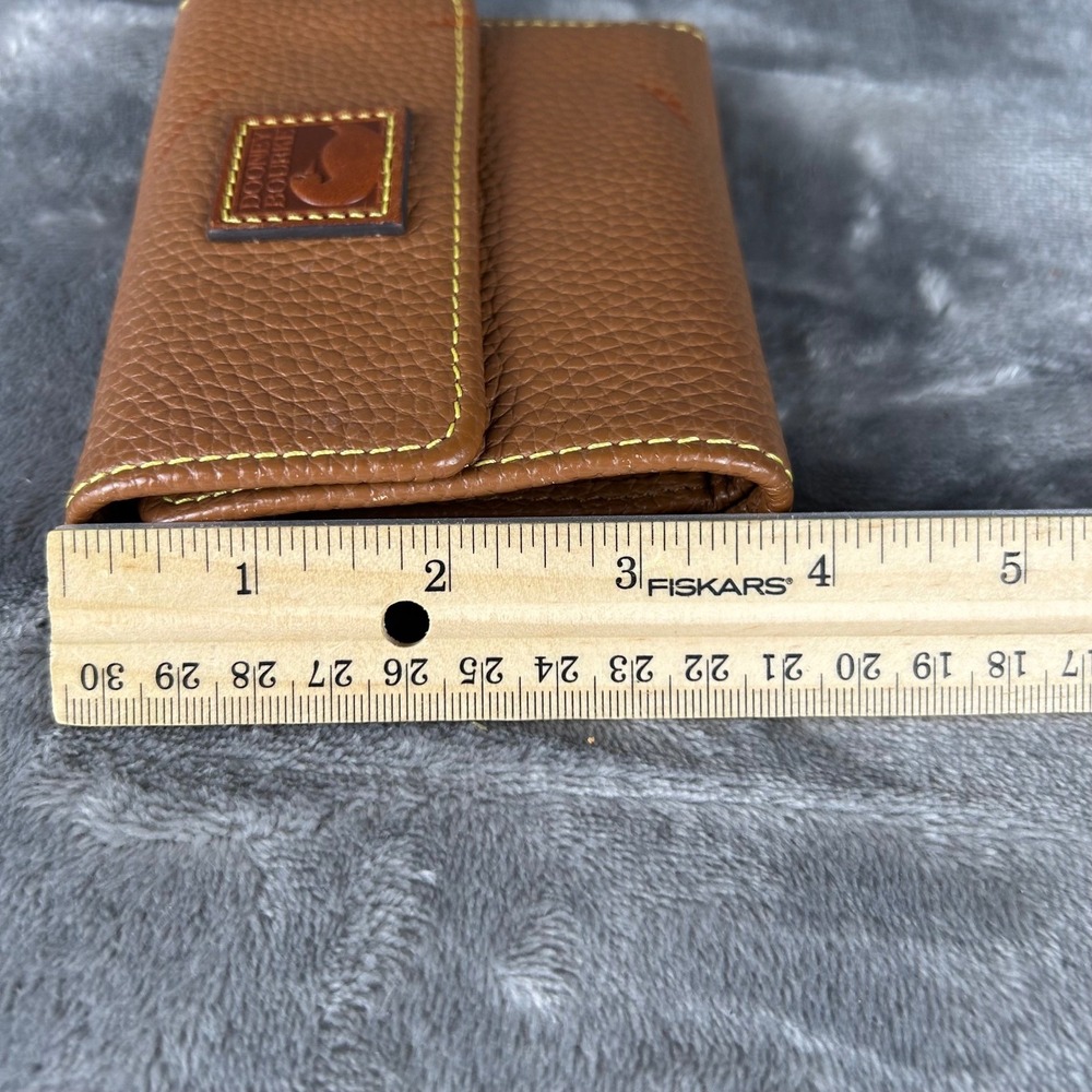 Dooney & Bourke Tan Pebbled Leather Trifold Wallet Yellow Stitching Duck Logo - Picture 9 of 9